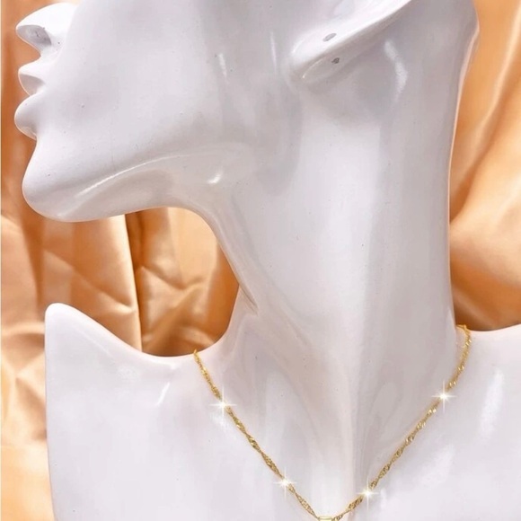 Cubic Zirconia decor bear pendant necklace copper jewelry - Picture 3 of 4